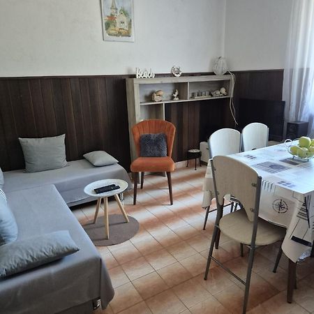 Apartmani Ino Skrip Bagian luar foto