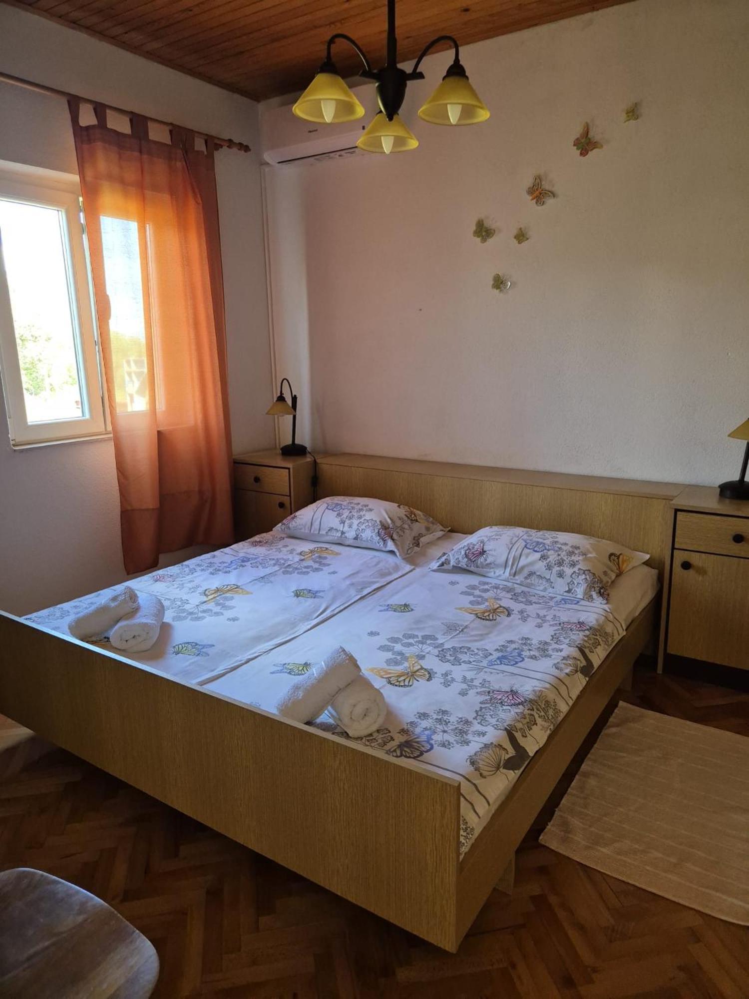 Apartmani Ino Skrip Bagian luar foto