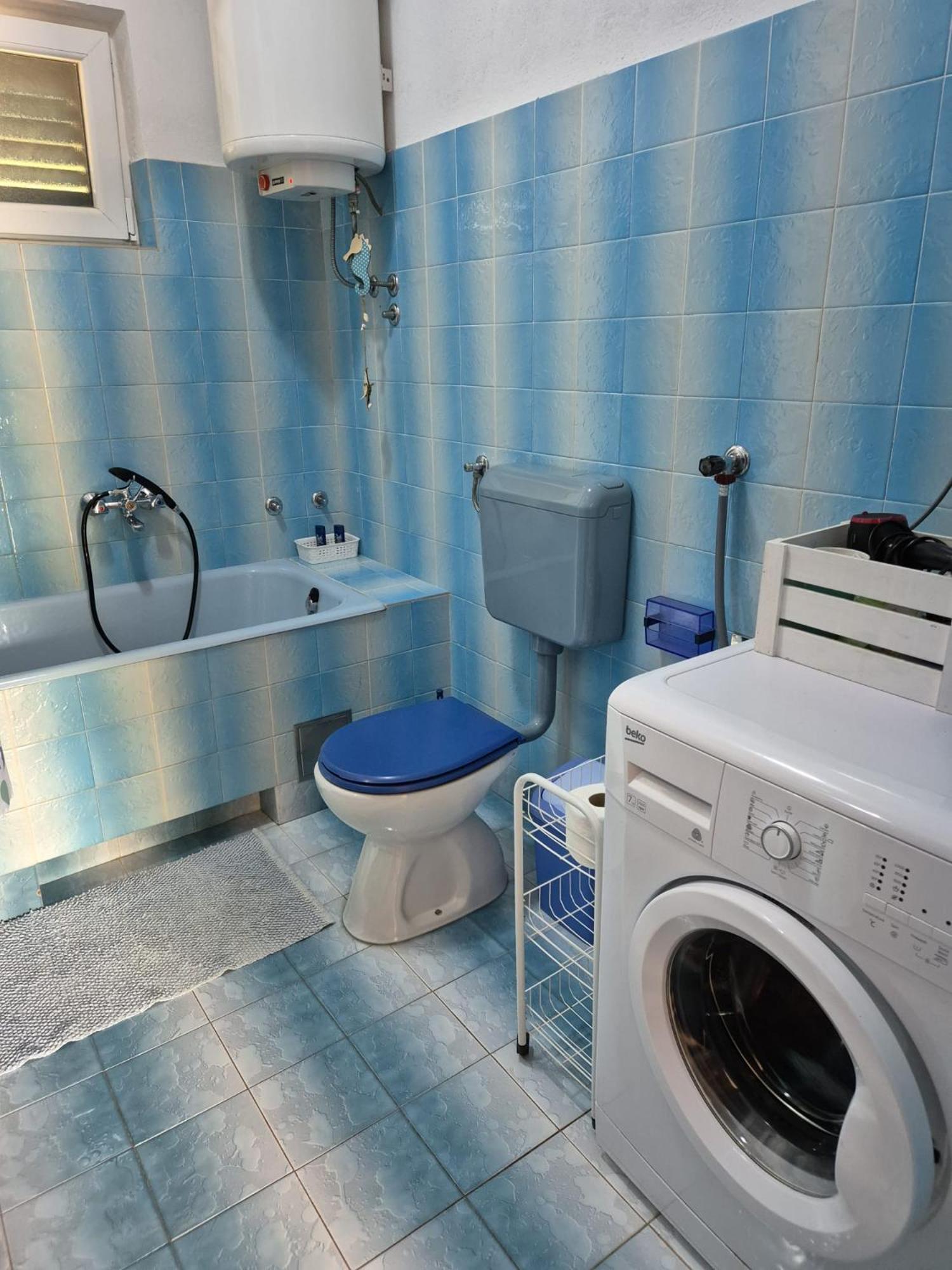 Apartmani Ino Skrip Bagian luar foto